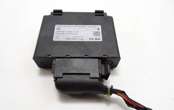 Volkswagen Polo V 6R Other control units/modules 8K0959663 111002108
