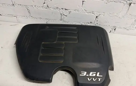 Dodge Challenger Engine cover (trim) 04593903AD 22173E 99401055A