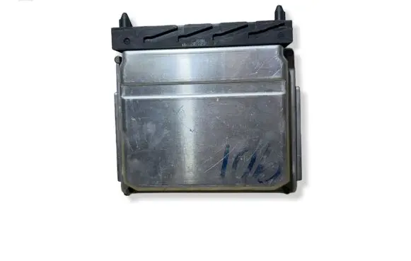 Volvo XC90 Engine control unit/module 08675760A