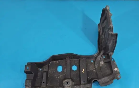 Toyota Yaris Center console 51442-0D140 IMPRK1536387