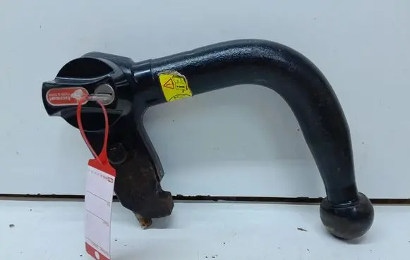 Mazda 6 Detachable towbar 