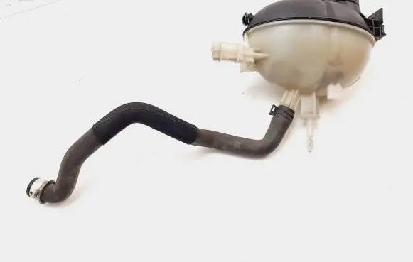 Coolant expansion tank/reservoir