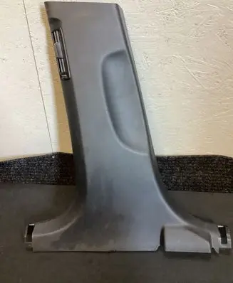 KIA EV6 (B) pillar trim (bottom) 97060CV000