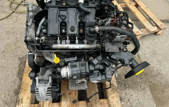 Renault Trafic III (X82) Engine R9M