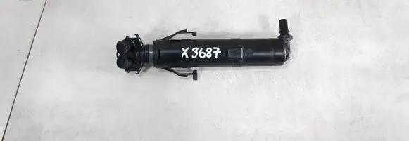 Volkswagen Tiguan Headlight washer spray nozzle 5NA955104