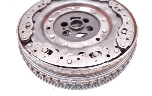 Nissan Juke II F16 Dual mass flywheel 123106947R