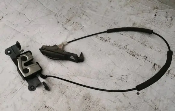 Volvo S60 Seat back rest lock catch 43877