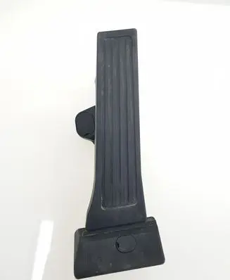Hyundai Tucson TL Accelerator throttle pedal