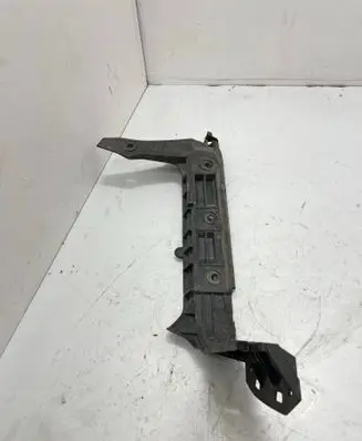 Volkswagen Multivan T5 Rear bumper mounting bracket 7H0807394C