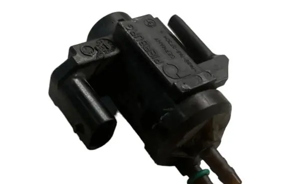 Mini One - Cooper F56 F55 Vacuum valve 8570591 18T100 70478502