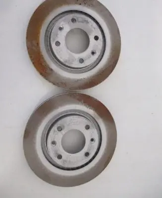 Peugeot 208 Front brake disc 1647868480