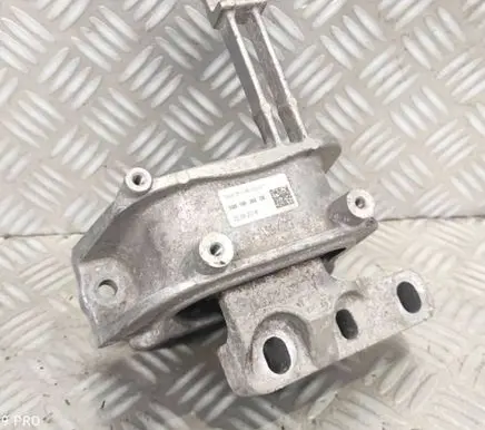 Audi A3 S3 8V Engine mount bracket 5Q0199262DE 22052018