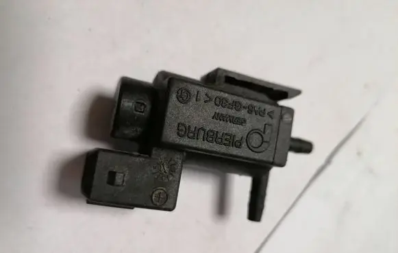 BMW 7 F01 F02 F03 F04 Turbo solenoid valve 72234100