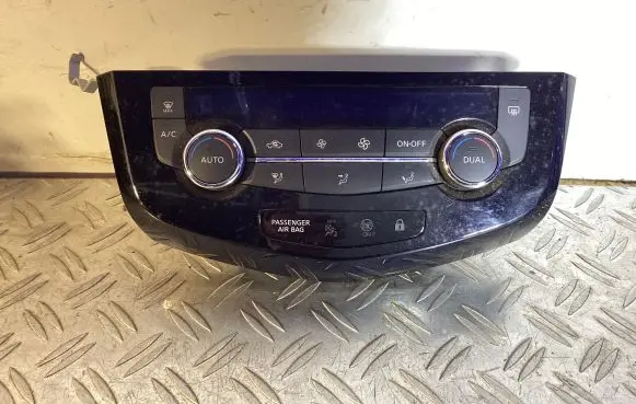 Nissan Qashqai Climate control unit 9545T907770 2016421 275004EA0A