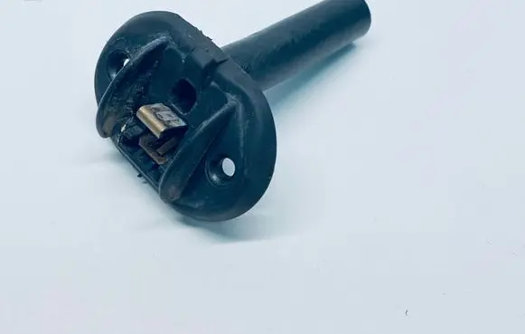 Fuel tank cap lock