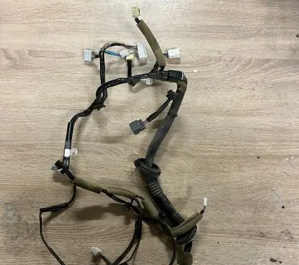 Subaru Outback (BS) Front door wiring loom 81820AL440