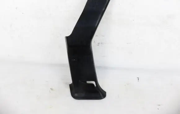 Hummer H2 (A) pillar trim 