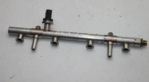 Audi A3 S3 8V Fuel main line pipe 06K133317G