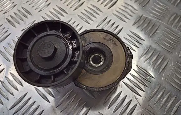Fiat Croma Alternator belt tensioner pulley 