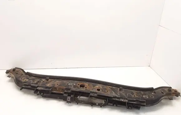 Renault Megane II Top upper radiator support slam panel