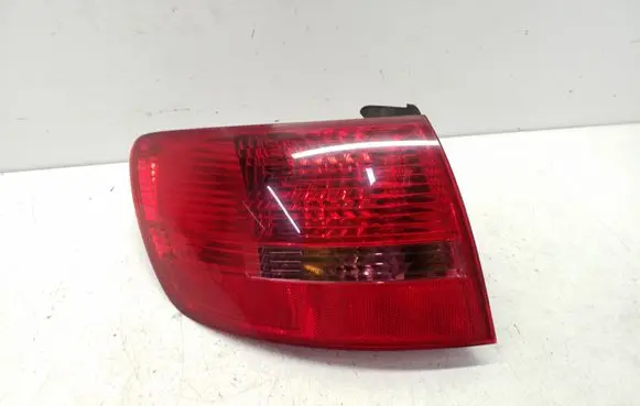 Audi A6 S6 C6 4F Rear/tail lights 89034302 89033806