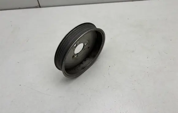 Audi A5 8T 8F Water pump pulley 059121031H