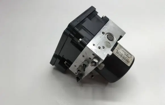 Ford Focus ABS Pump BV612C405AE 10.0212-0718.4 0021207180451550