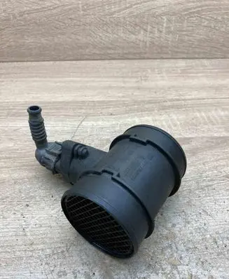Audi 100 S4 C4 Mass air flow meter 0281002180