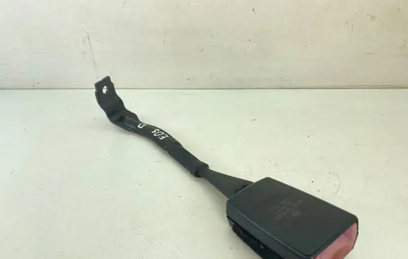 Volkswagen Eos Front seatbelt buckle 1K3857756AE 33057391