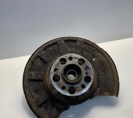 Mercedes-Benz E W212 Rear wheel hub A2123500241 2123500241