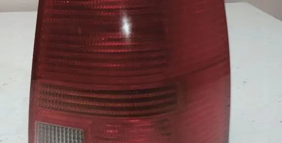 Volkswagen Bora Tailgate rear/tail lights 1J9945258A