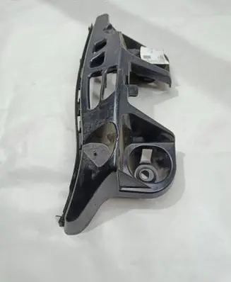 Mercedes-Benz CLA C117 X117 W117 Rear bumper mounting bracket A1178850765