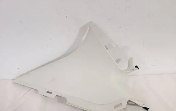 Ford Focus (D)pillar trim (top) BM51A280C47A