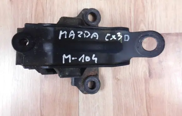 Mazda CX-3 Engine mounting bracket DB2T39070 DB2W39070A