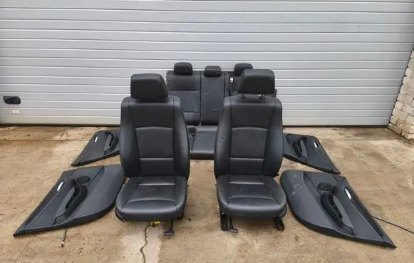Seat set