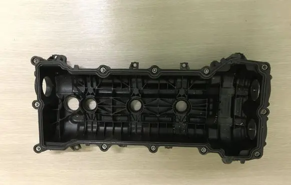 Dodge Challenger Rocker cam cover 05184068AI