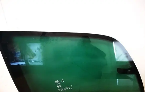 Ford Galaxy Rear side window