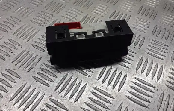 Renault Megane II Screen/display/small screen 8200107839