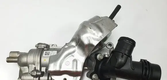 Mercedes-Benz Sprinter W906 Water pump A2742001407