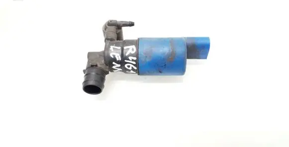 Volvo V60 Headlight washer pump AV6113K082AA