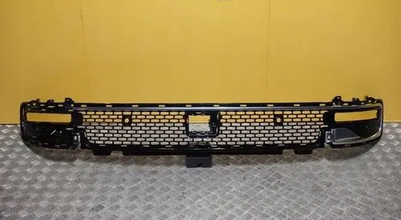 Jeep Wagoneer Front bumper lower grill 6UG28TRMA 2433