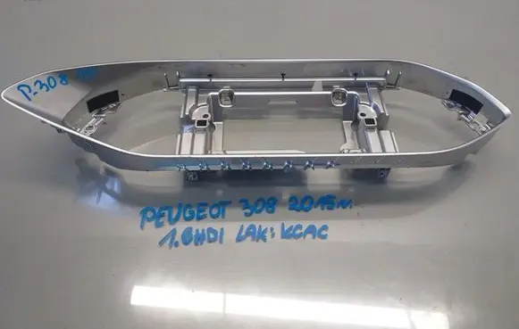 Peugeot 308 Centre console side trim front 