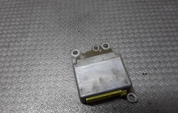 Nissan Navara D22 Airbag control unit/module