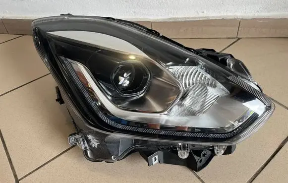 Suzuki Swift III Headlight/headlamp SWIFTMK8VIII