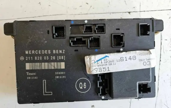 Mercedes-Benz E W211 Door control unit/module 2118200326 SW5101 356801