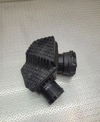 Intake resonator