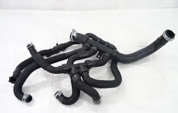 Engine coolant pipe/hose