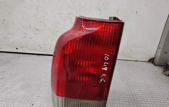 Volvo V70 Rear/tail lights 9154497