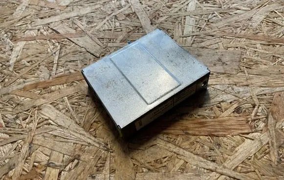 Audi A6 S6 C5 4B GPS navigation control unit/module 4B0919895B