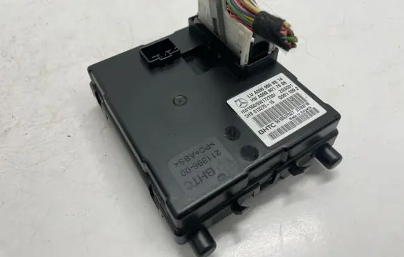 Mercedes-Benz E W213 Other control units/modules A0009008814 A0009017606